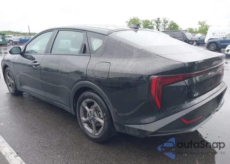 2025 Kia K4 Lxs from USA, damaged, VIN 3KPFT4DE7SE005141